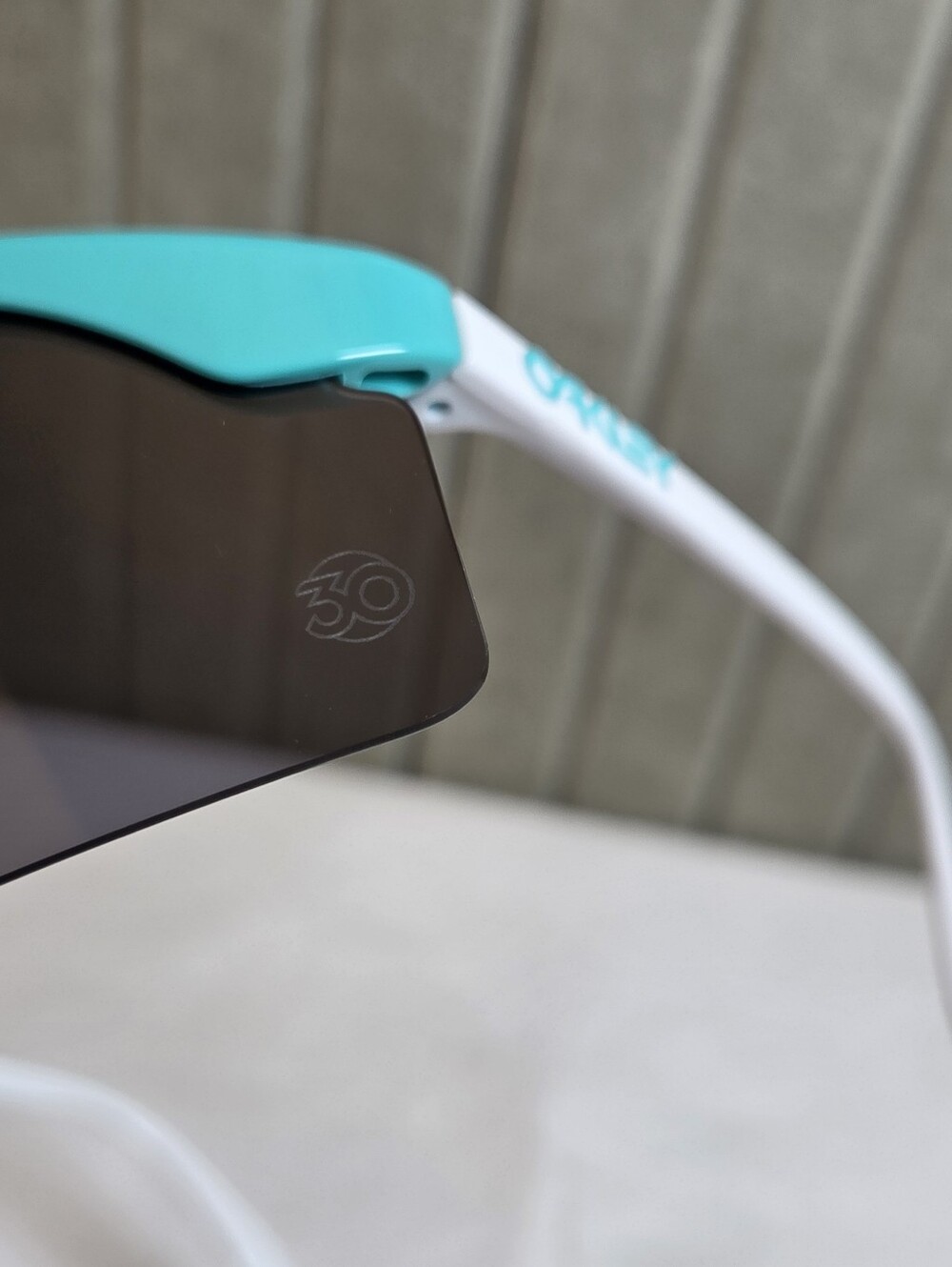 Oakley Razor Blades Heritage Sunglasses OO9140-11 Seafoam/Grey - Picture 9 of 10